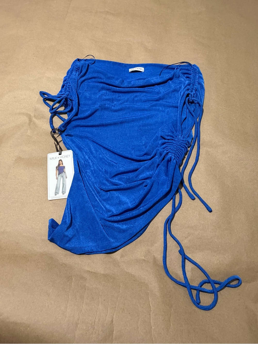 Milk + Honey Blue Off Shoulder Ruched Top Size L NWT 💙 - Picture 2 of 6
